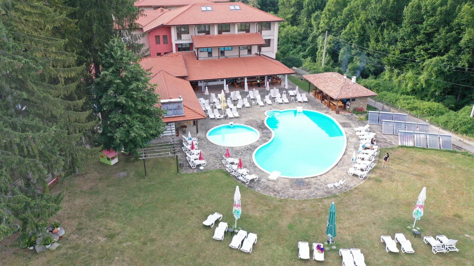 Vidima Apartment Hotel Априлці Екстер'єр фото