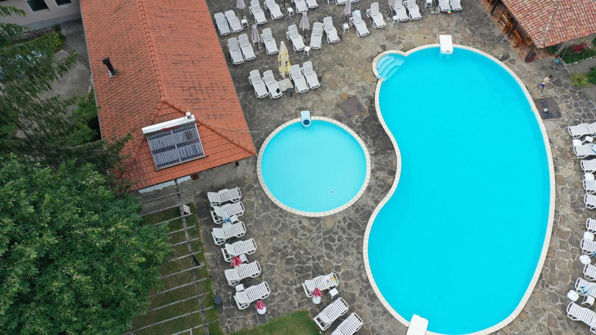 Vidima Apartment Hotel Априлці Екстер'єр фото